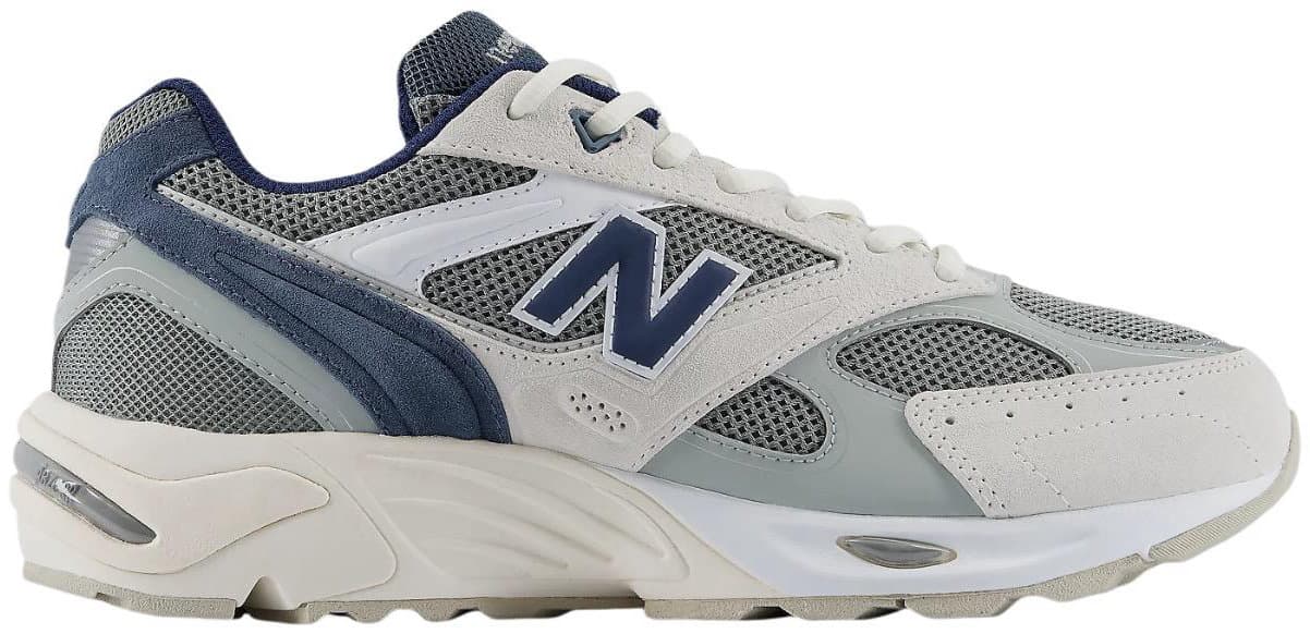 New Balance Men Sneakers